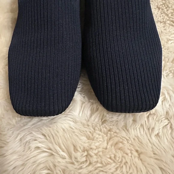 Vivaia Navy Square-Toe Loafers (Samantha) - 7 / 7.5 - Picture 6 of 8